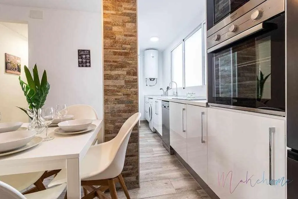 Apartamento 1 En Estadio Sevilla 6 Plazas Y Metro Apartament Sewilla