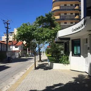 Em Apartamento Cabo Frio